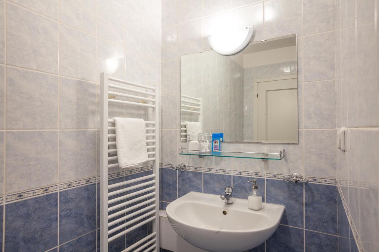 Nejedleho Apartmeet Praga Exterior foto